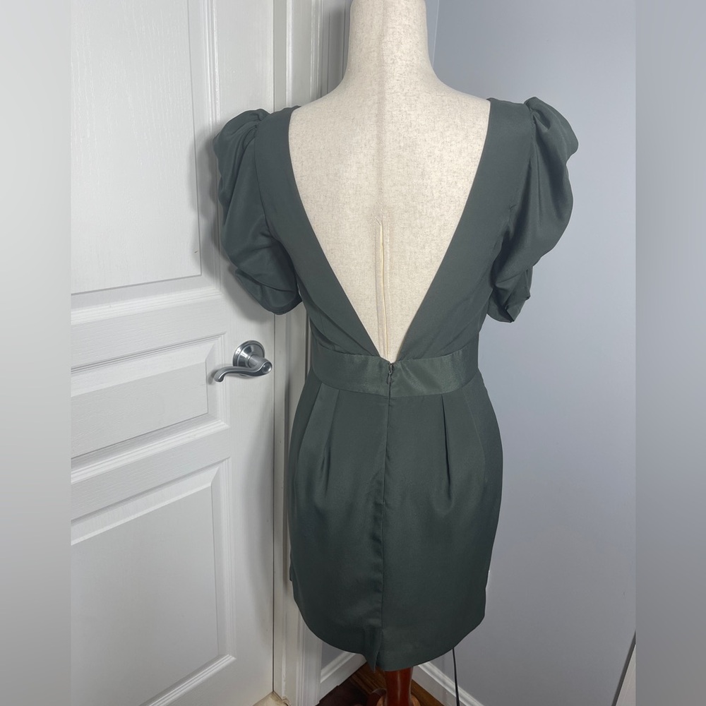 Sexy Military Green Low Back Cocktail Dress – BCBGeneration Size 6
